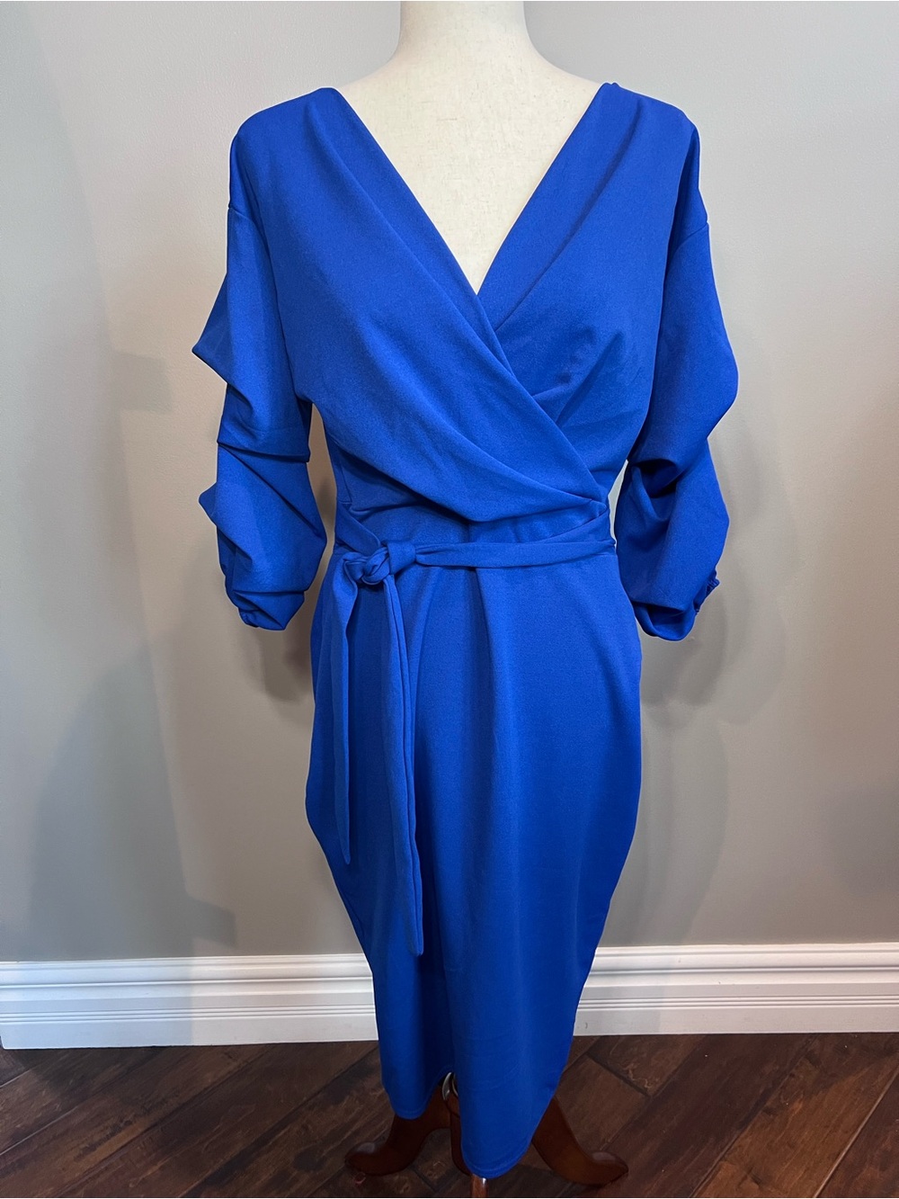 Quiz Elegant Cobalt Wrap Midi Dress with Tie Waist
